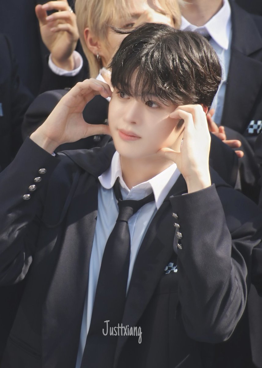 Justtxiang's tweet photo. 241017 하트조립회 징샹이 🤍

#마징시앙 #MAJINGXIANG #马靖翔
#PROJECT7 #프로젝트7 https://t.co/xVUmdN2Zg5