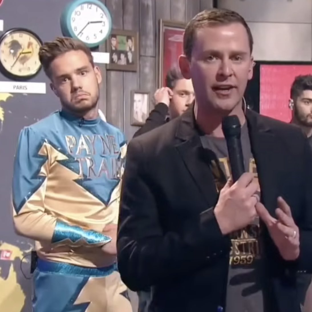 Scott Mills tweet media