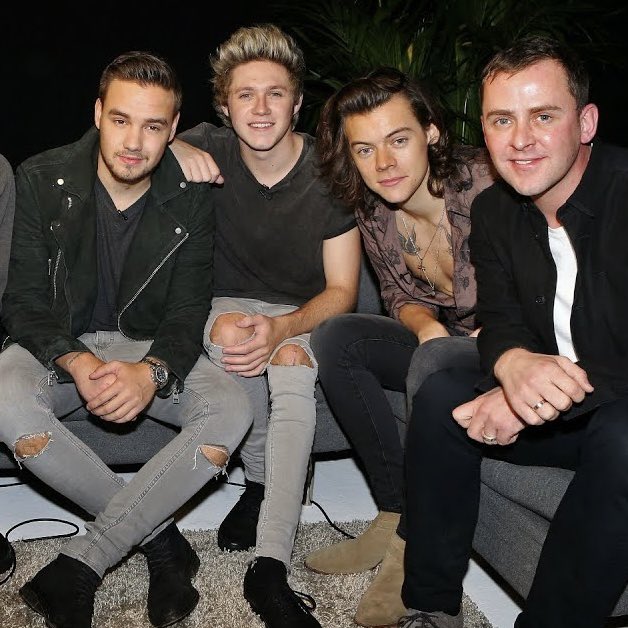 Scott Mills tweet media