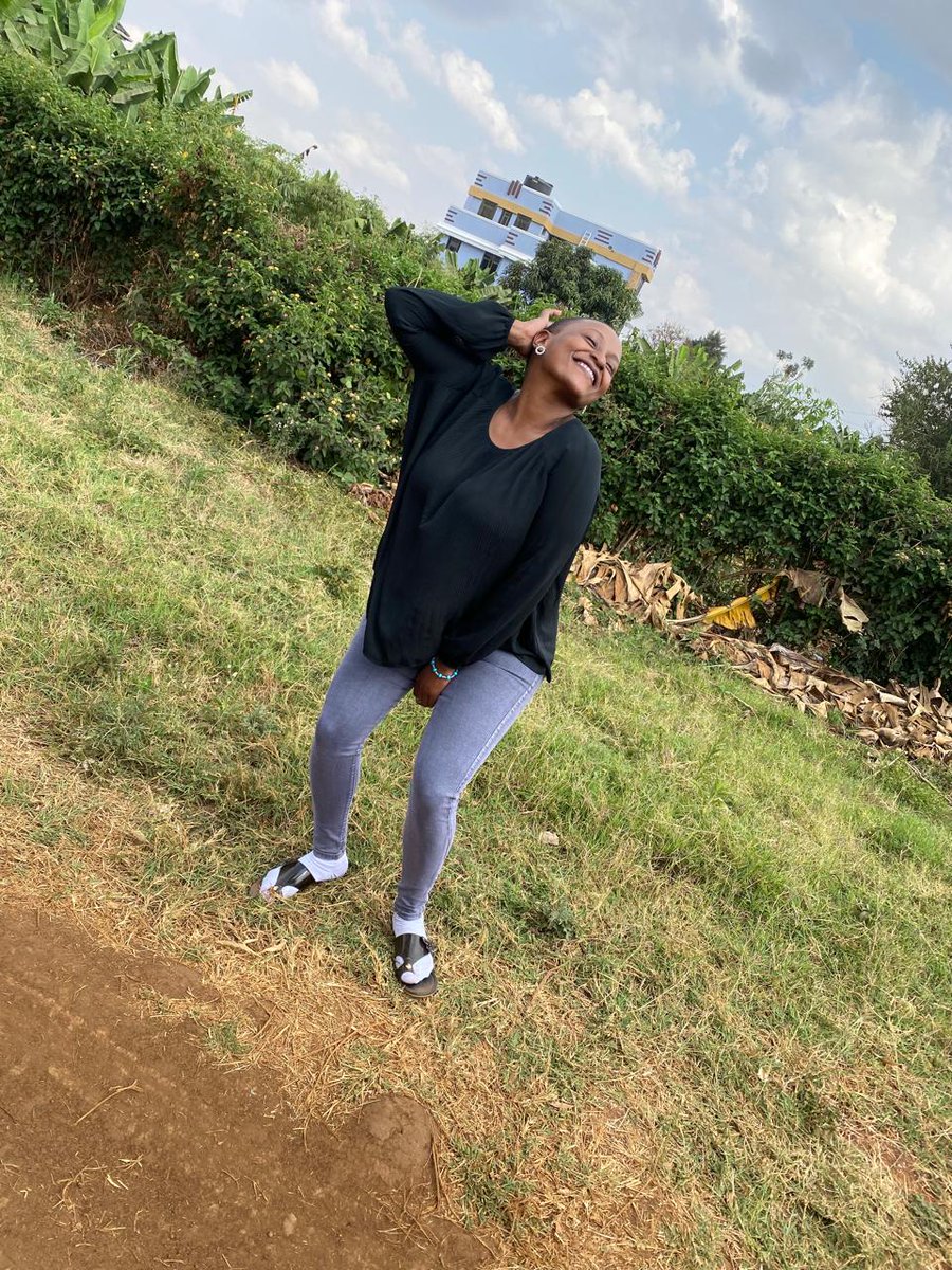 Remember you are an advocate 😂😂😂usiwahi nirushia hii line at any point,nitakucharaza vibaya sana. Imagine being told indirectly wewe ni Ngamia🤣🤣