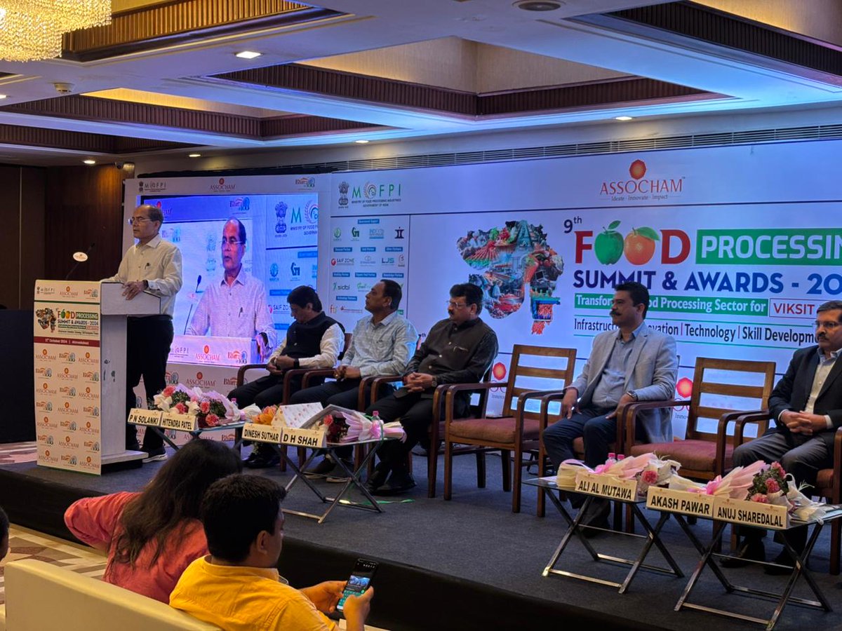 indext_a's tweet photo. MD-GAICL - Shri D.H. Shah(IAS) @ 9th Food Processing Summit '24-Transforming Food Processing Sector for Viksit Bharat with special focus on
"#Infrastructure-#INNOVATION-#TECHNOLOGY-#SKILLDEVELOPMENT-#FINANCE"
#Assocham #mofpi #ViksitBharat2047 #indexta #viksitbharat_viksitgujara https://t.co/imC5s4fHJE