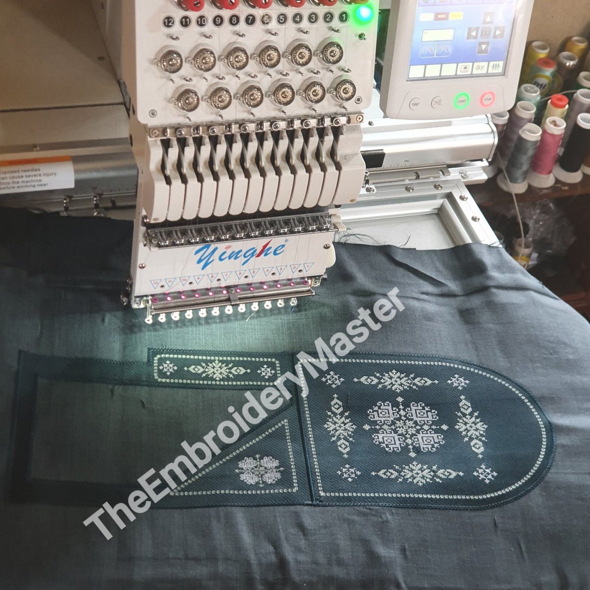 abdullahidriiss's tweet photo. Embroidery Agbada Design.
For enquiries: 08130806013
#TheEmbroideryMaster #menstyles #kaftan #monogram #embroidery #agbada https://t.co/IoT1EuhZuY