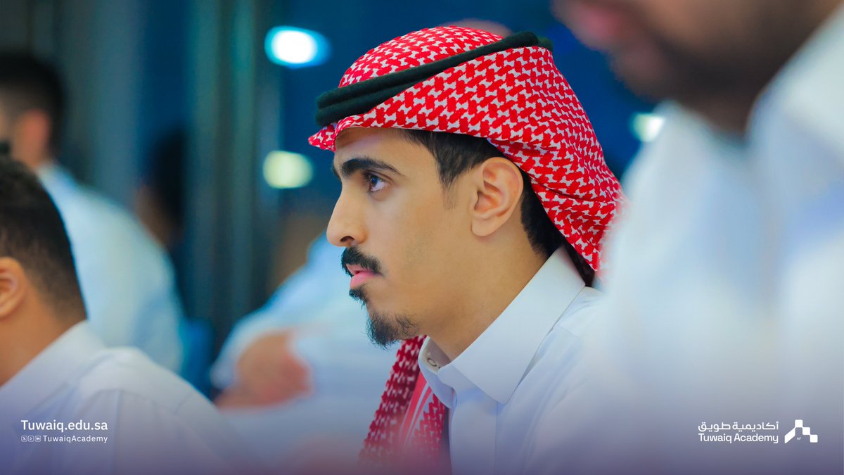 من لقاء #طويق_Talk 🎤 

بعنوان: أساسيات تطوير منتجات التقنية المالية من خلال : تكامل منظومات الأعمال. 

 مع د. سعد المسلم و أ. سلمان المرشد