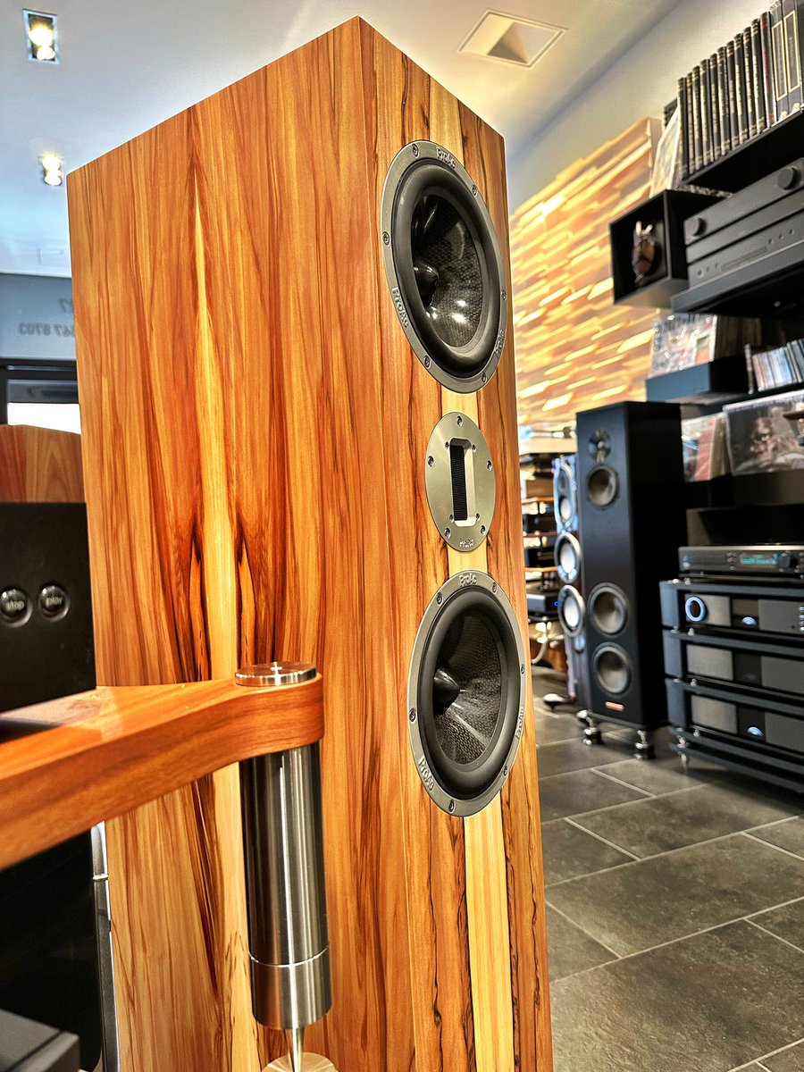 ProAc K3, finished in Liquid Amber. Have been very well received in store and online.
.
#neohighend  #neotripod #proac #proack3 #liquidamber #proacspeakers #k3 #audiophiles #ealing #maidenhead #speakers #hauteparleur 
.
@proacspeakers 
@neohighend