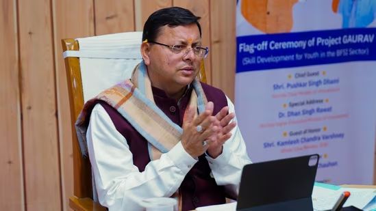 feedmileapp's tweet image. Uttarakhand government imposes hefty fines up to one lakh for spitting on food items, ensuring public safety.

#feedmile #Uttarakhand #fooditems #spitting #newlaw #fines