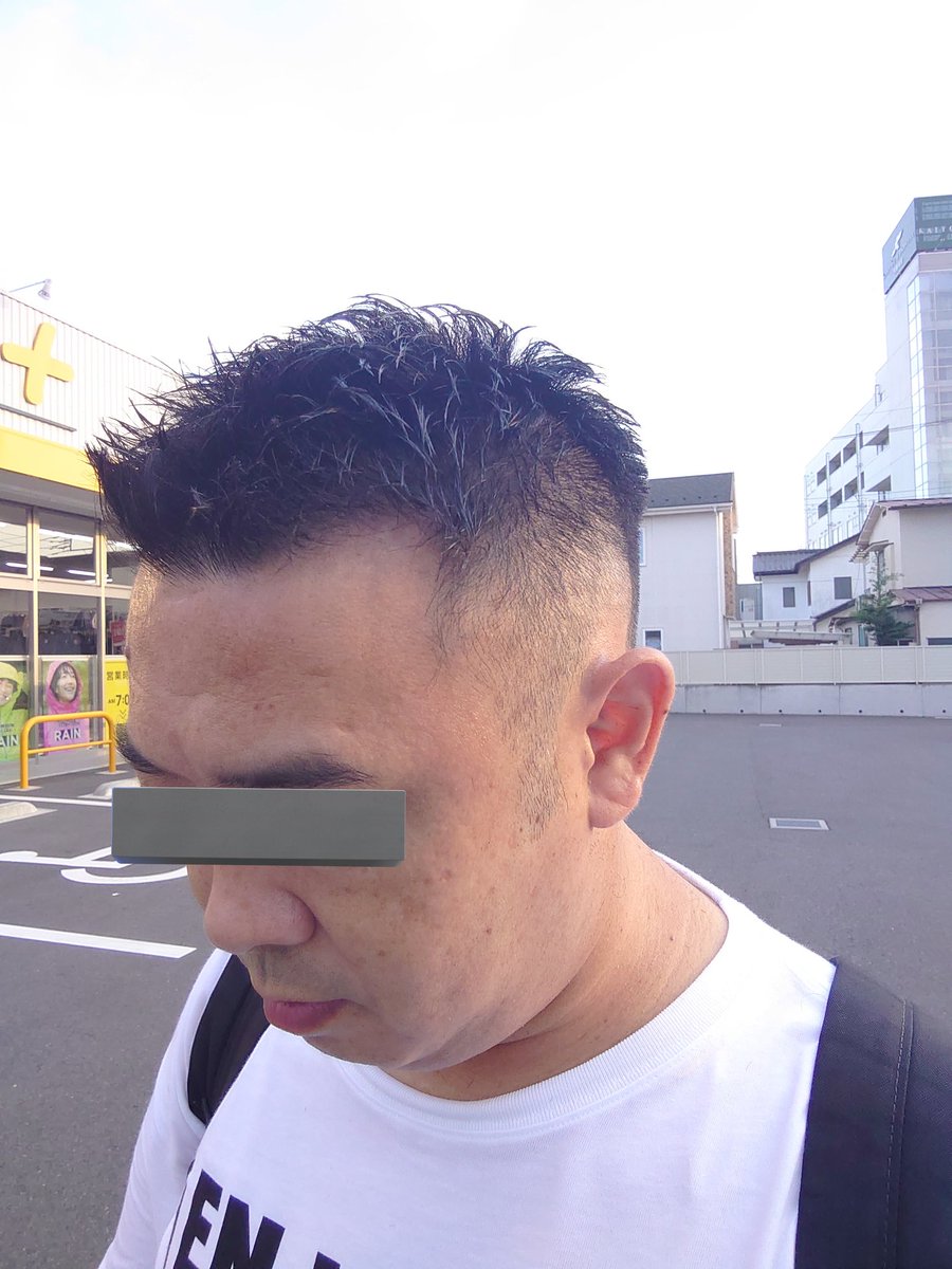 mukechinp's tweet photo. 髪切りました
切ってさっぱりした人を見ると切りたくなるのは俺だけ？
急な予約でもやってくれるのはうれしい https://t.co/PUNFHo0lGo