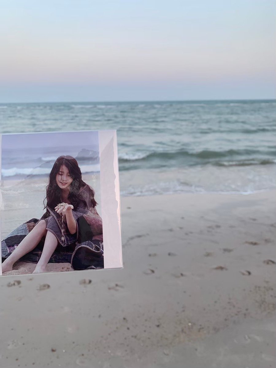 Luv IU tweet media