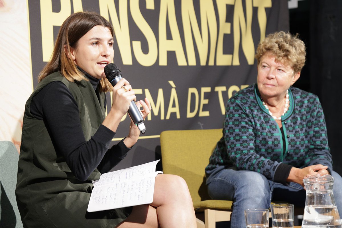 ECoD_Barcelona's tweet photo. 2⃣ Èxit de la #BiennaldePensament 2024: Més de 400 persones als debats organitzats per l'#ECoD sobre democràcia i futur al @CanodromBCN.
🔗Llegir la notícia completa: https://t.co/8lGavxbjIs https://t.co/6Qj96R1NwP