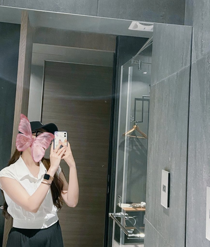qa091709177's tweet photo. 不要再說我是騙人、假照、總機了😅約過我的哥哥都知道~~
謝謝大家的厚愛也體諒LuLu時不時讓大家找不到人😅😅😅
LuLu決定優惠四天
今天開始10/17-10/21只有四天~~
約會時間❤️下午1-4❤️晚上11-4
快加Line:  lulu7895 詢問記得告訴我， 哪裡人， 在哪看到我的🥰
#新竹
#竹北
#頭份
#竹南
#付費約
#單男 https://t.co/TaqbzL3T9k