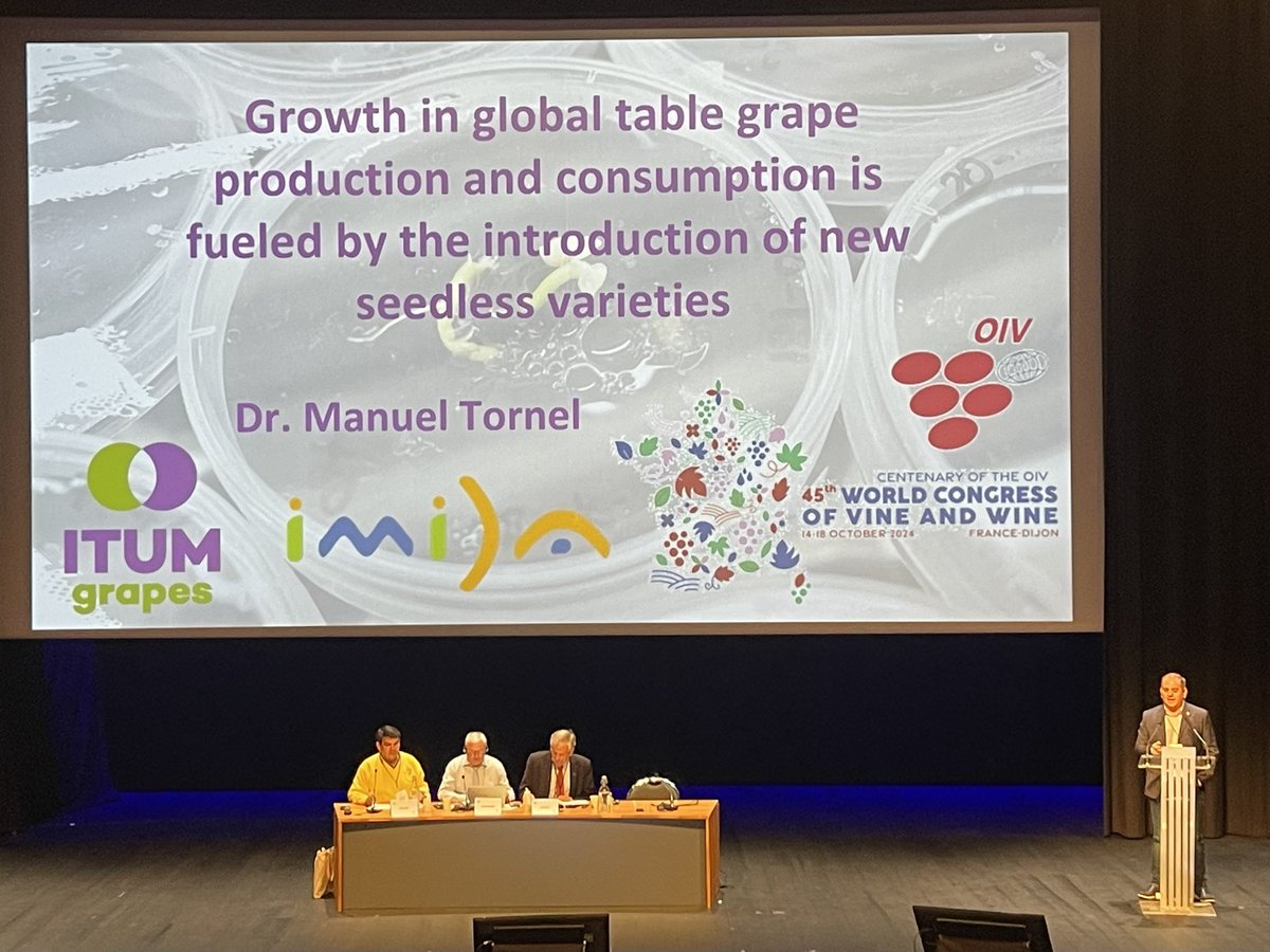 mtornel's tweet photo. OIV Centenary &amp; Congress 🍇 en Dijon, France https://t.co/hZjNuhauff