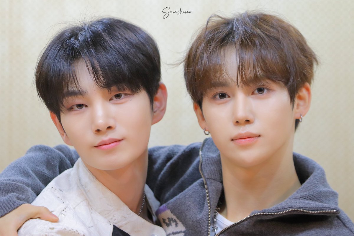 sunnmer_s2's tweet photo. 241011 에버라인
주황즈🍊
#DRIPPN #드리핀 #황윤성 #주창욱 https://t.co/zJNR2hbd1l