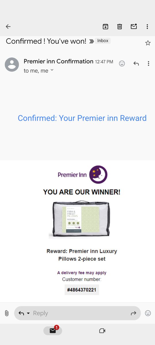 Heaton57's tweet photo. @premierinn Trying to claim my free pillows 🤣🤣 https://t.co/9qsTLLfMvI