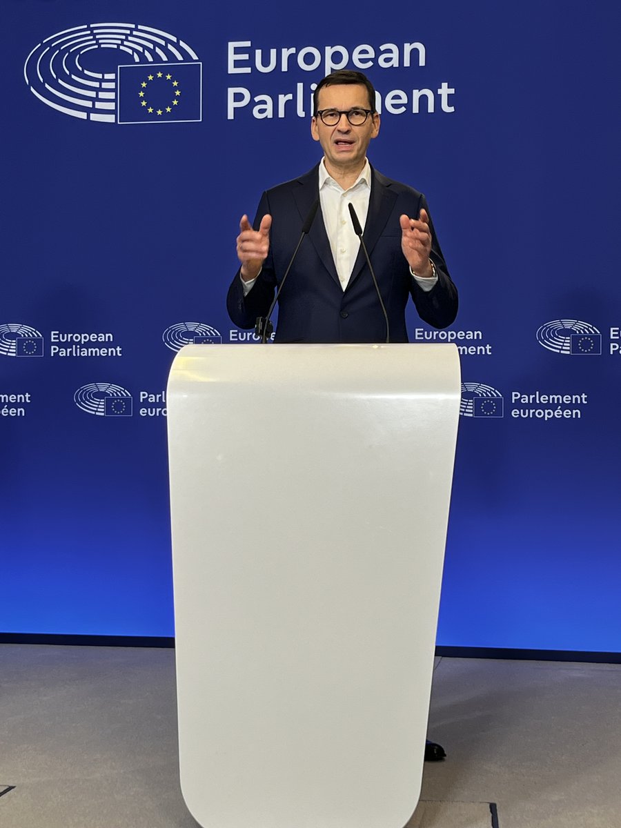 Mateusz Morawiecki (@morawieckim) on Twitter photo Dziś musimy stoczyć kolejną bitwę o bezpieczeństwo Polski, naszą suwerenność i prawo do nieprzyjmowania nielegalnych imigrantów!
Mówiliśmy o tym dziś w Brukseli razem z <a href="/PiotrMuller/">Piotr Müller</a>.
❌NIE DLA NIELEGALNEJ IMIGRACJI!
❌NIE DLA RELOKACJI!
✅TAK DLA WSPARCIA UE DLA POWODZIAN! Dziś musimy stoczyć kolejną bitwę o bezpieczeństwo Polski, naszą suwerenność i prawo do nieprzyjmowania nielegalnych imigrantów!
Mówiliśmy o tym dziś w Brukseli razem z <a href="/PiotrMuller/">Piotr Müller</a>.
❌NIE DLA NIELEGALNEJ IMIGRACJI!
❌NIE DLA RELOKACJI!
✅TAK DLA WSPARCIA UE DLA POWODZIAN!