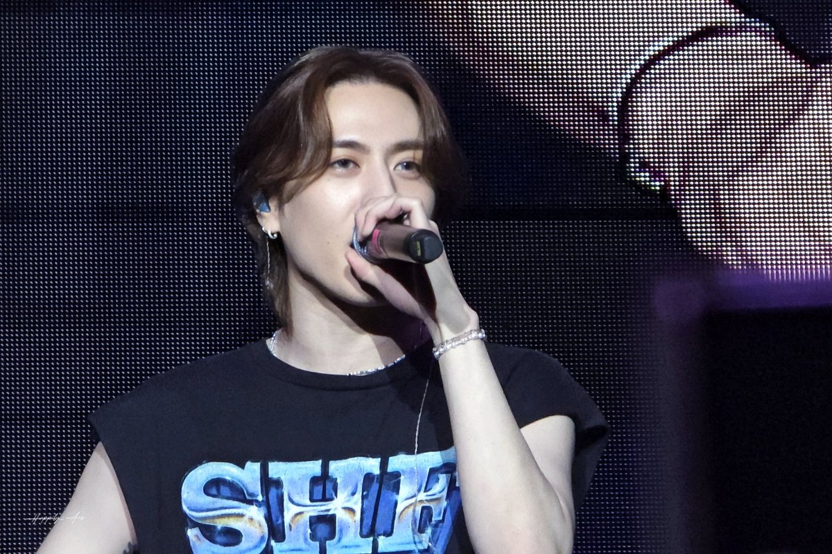Happily_Ars's tweet photo. 20241013
"2024 YUGYEOM TOUR [TRUSTY] IN BANGKOK"
#YUGYEOM_TRUSTY_BANGKOK
#YUGYEOM_TRUSTY_BKK_D2
#유겸 #YUGYEOM #2024YUGYEOMTOUR #2024TRUSTY_IN_BANGKOK https://t.co/eSuHq9dCma