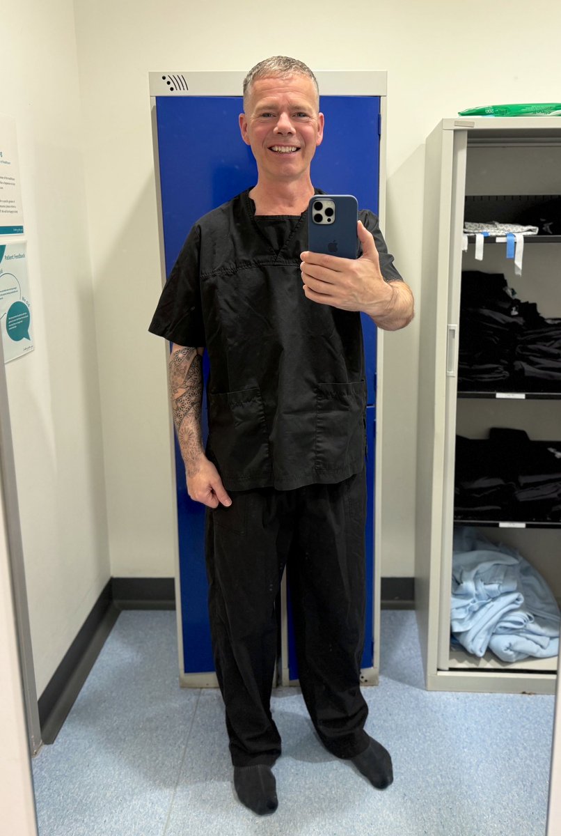 Foxes Afloat tweet media