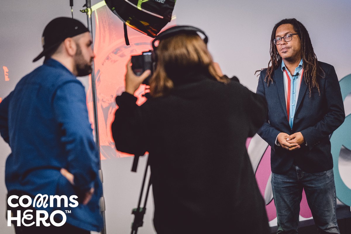 commsHERO tweet media