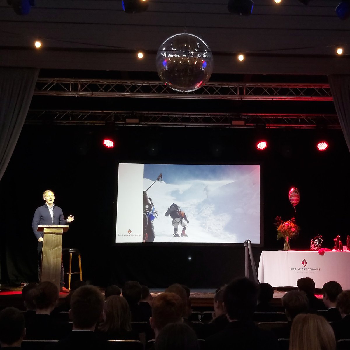 DameAllans's tweet photo. Last night saw the return of our annual OLED Awards at @wylambrewery, which celebrate the many successes that pupils of all ages enjoy in nature: from Duke of Edinburgh challenges and the John Muir Discovery Award, to Climbing Club and Mountain Skills ⛰🛶🎯 (1/2) https://t.co/PymiaPmv84