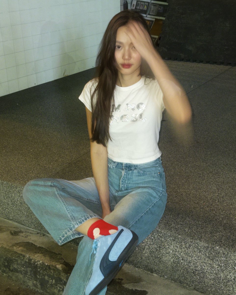 Jamcatcher's tweet photo. LOOKMHEE IG UPDATE
10.17.24

"📸 taken by sonyasarann 🍓"

#LMlookmhee #lookmheepunyapat #Sonya #SonyaSaranphat #LMSY https://t.co/gFg9pt8KFq