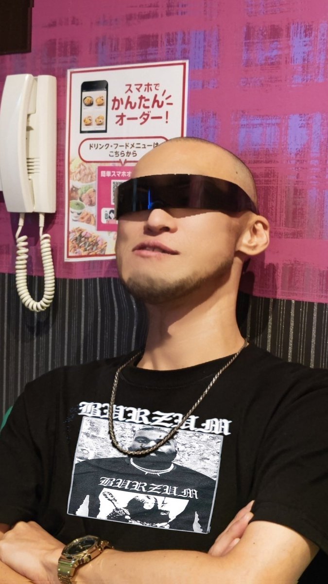 Marstorius1993's tweet photo. ⭐ただ俺達のDJを信じていただけの事だ！⭐

俺達は、DJ業界から「何故お前達は時間を無駄にして、こんなラップをやっているんだ？まったく必要とされていないのに」って、嘲笑されてきたんだ。 確かに必要とされていなかったが、そんなのは問題ではなかった。
ただ俺達のリリックを信じてただけだYo!! https://t.co/xMikmm3lmr