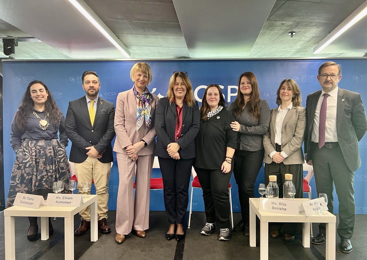 YSukhanyar's tweet photo. It was an absolute pleasure to moderate the panel on "Pathways to Peace: Empowering Young Women as Agents of Change." The conversation was truly inspiring, with such powerful insights from our incredible panelists on how young women are leading efforts to promote peace and drive meaningful change in their communities. I'm grateful to everyone who participated and contributed to this important discussion. 

I would also like to extend my sincere thanks to the organizers(OSCE-Geneva Centre for Security Policy-WIIS Italy) for facilitating such a timely and important discussion. Your dedication to creating a platform that amplifies these important voices is truly commendable. Together, we are paving the way for a future where young women continue to serve as impactful leaders and agents of peace and progress.

@ElhamKohistani @javierathais @LScarpitta_OSCE @RahimiHomaira @GenevaPeaceWeek @YCDP_CH @MAshrafHaidari 

#PathwaysToPeace #WomenInLeadership #YouthEmpowerment #Peacebuilding