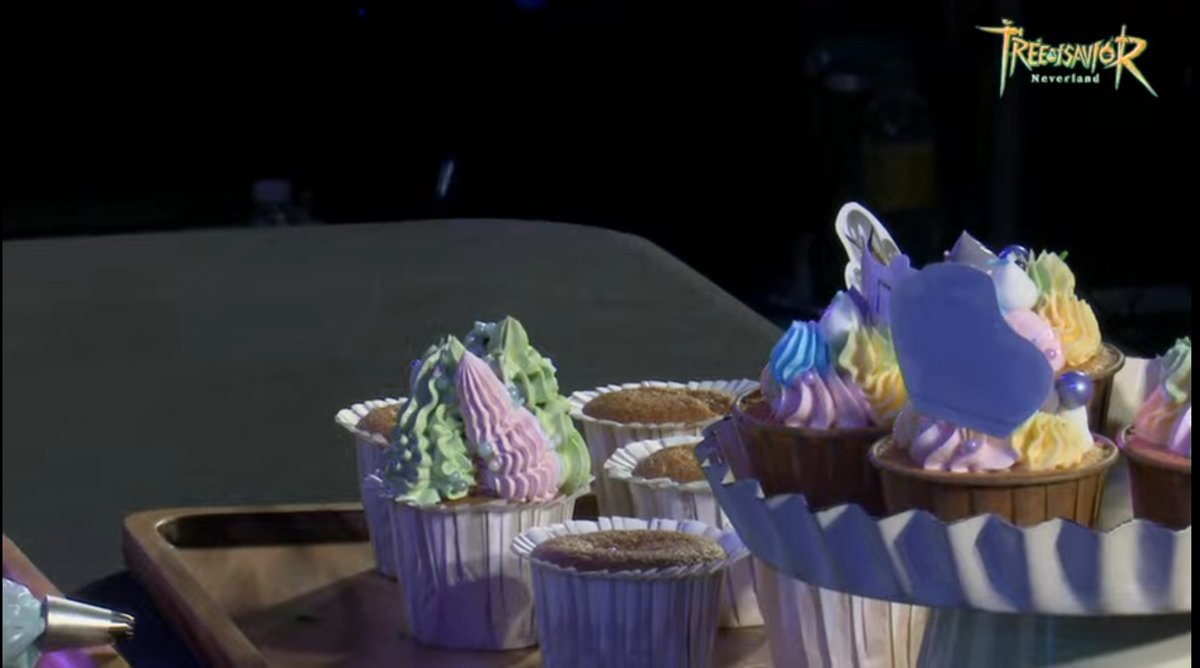 Bow_Chumphon30's tweet image. คัพเค้กฝีมือพรีเซนเตอร์เกมเมอร์จ้า🧁🥰
#ToSNxNONT #NONTTANONT   #TreeOfSavior  #ToSNeverland