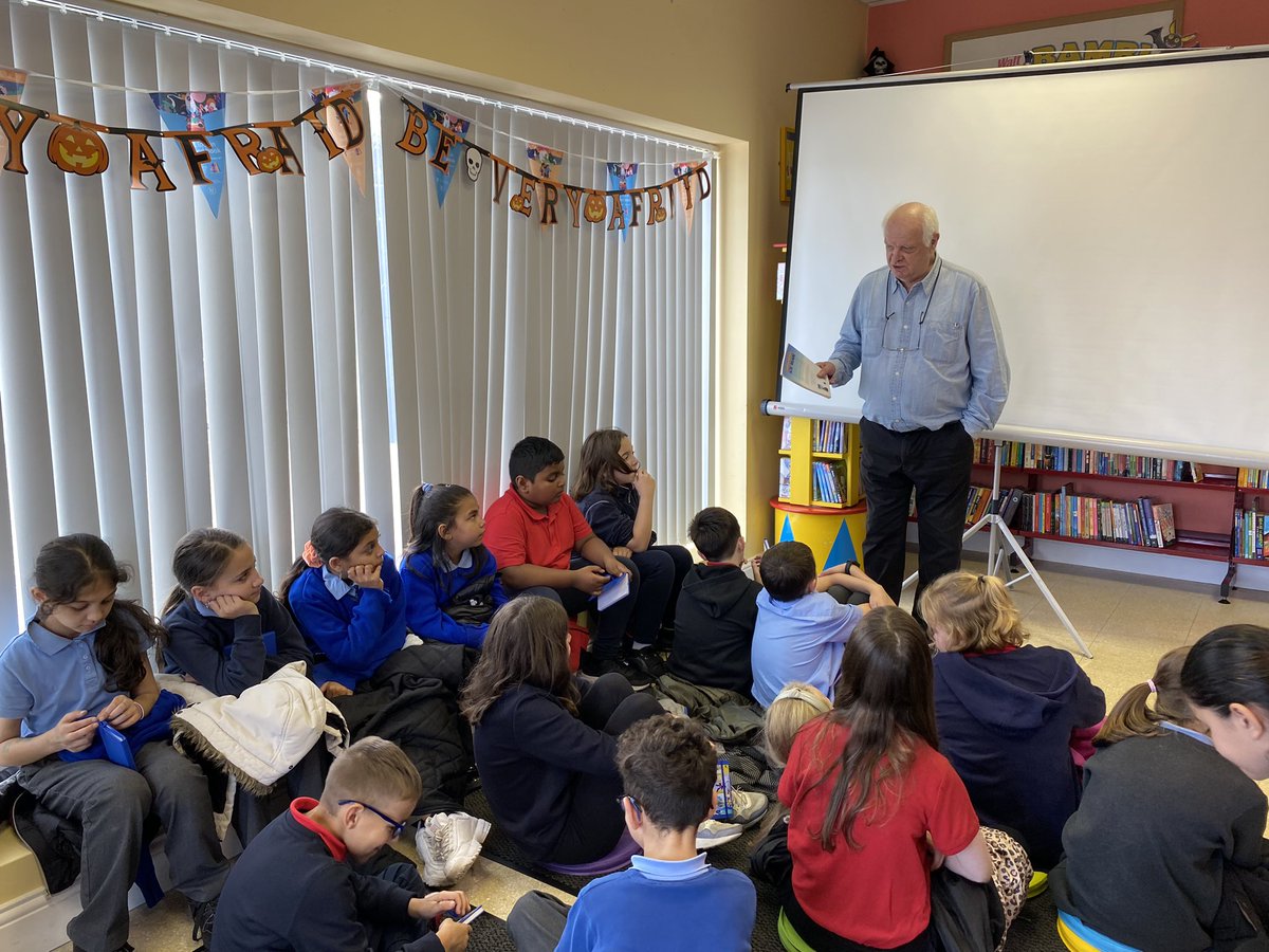 4thSAttracta's tweet photo. We loved our trip to Ballaghaderreen Library- making up an original story and learning about Tom Crean https://t.co/nhbsYaqGRq