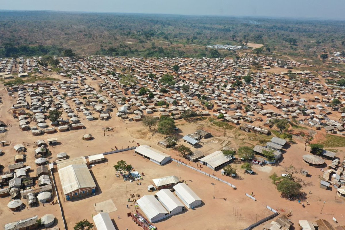 RefugeesCmr's tweet photo. Including refugees in π¨π²βs census, creating a geographical map for Minawao camp ensures better enumeration and planning.@RefugeesCmr held a restitution workshop on the cartography project for refugee camp and sites, thanks to #JointDataCenter and implementation partner, #bucrep. https://t.co/gk5X0IWDLV