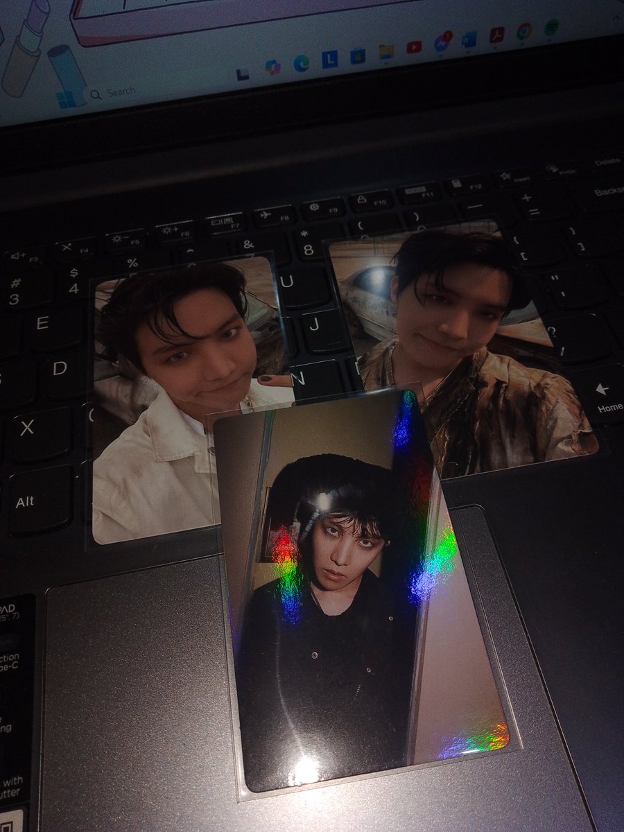1994ier's tweet photo. inch? just needed the money 🥹 https://t.co/eEUW2X7pID