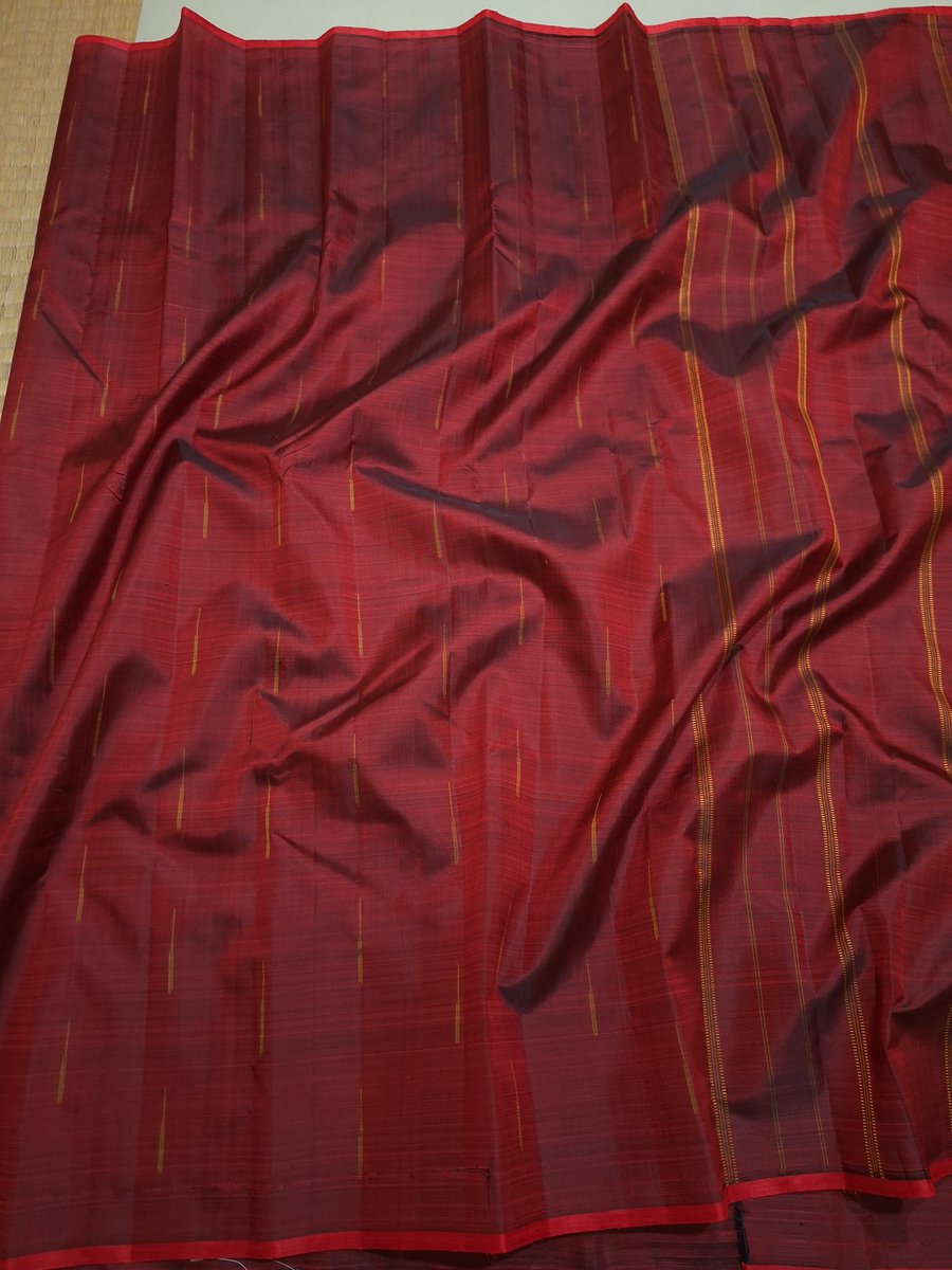 GO2Peak's tweet photo. Namaskaram Shubha Guru Vaara π.
Have a pleasant evening π.
Festival collections update. Here is our #regularwear all time favorite saree very comfortable for any occasion and events..
#puresilk and #No_Zari classic raining buttas. #Bloodred
Certified by @silkmarkindia https://t.co/rO1ytYZ5lw