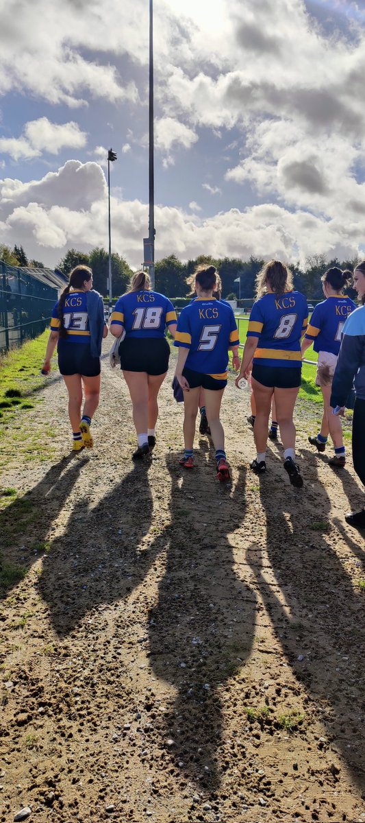 Cliona O'Shaughnessy (@cliona5) on Twitter photo So great to get out with the U19s girls for a 7 blitz ๐๐ Thanks <a href="/Munsterrugby/">Munster Rugby</a> <a href="/KinsaleComSch/">Kinsale Community School</a> <a href="/KinsaleCSRugby/">KCS Rugby</a> So great to get out with the U19s girls for a 7 blitz ๐๐ Thanks <a href="/Munsterrugby/">Munster Rugby</a> <a href="/KinsaleComSch/">Kinsale Community School</a> <a href="/KinsaleCSRugby/">KCS Rugby</a>