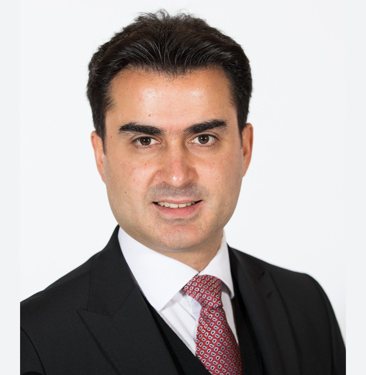 VAZGEÇME 
Belcikada belediye seçimleri yapıldı. Brukselin en büyük belediyesinden Schaerbeek kaosa sürükleniyor.. 
PS en fazla oy alan ve 10 sandalye çıkartan PS ve Hasan KOYUNCU hakkı olan Belediye Başkanlığı verilmek istenmiyor.sen "VAZGEÇME" Biz vazgeçmeyiz