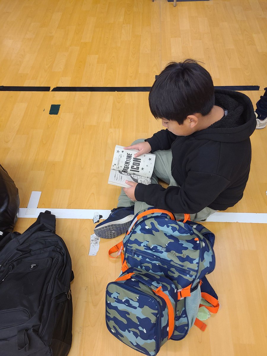 You know the <a href="/Scholastic/">Scholastic</a> <a href="/WalnutCreekATX/">Walnut Creek Early College Prep Elementary School</a> #ScholasticBookFairs is successful when kids are reading their new books first thing in the morning! 🤩 #Messi #Pokemon Another core memory from <a href="/AustinISDLibs/">Austin ISD Libraries</a>! #FindYourStory