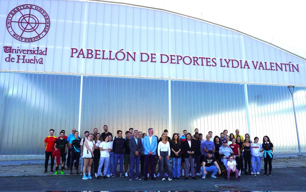 Pabellón de deportes Lydia Valentín  | Consejo social uhu.es/consejo-social…