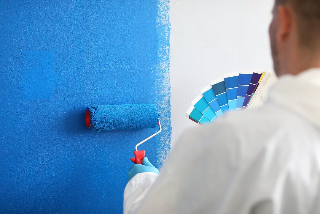 silvanamessing's tweet image. 27 Blue Paint Colors Our Editors Love

Feeling blue? Us too. From striking navy to pretty powder blue, the HGTV Magazine editors have found beautiful paint colors to suit any style tinyurl.com/zs7ynz2y

#homerenovations #painting #interiordesign
