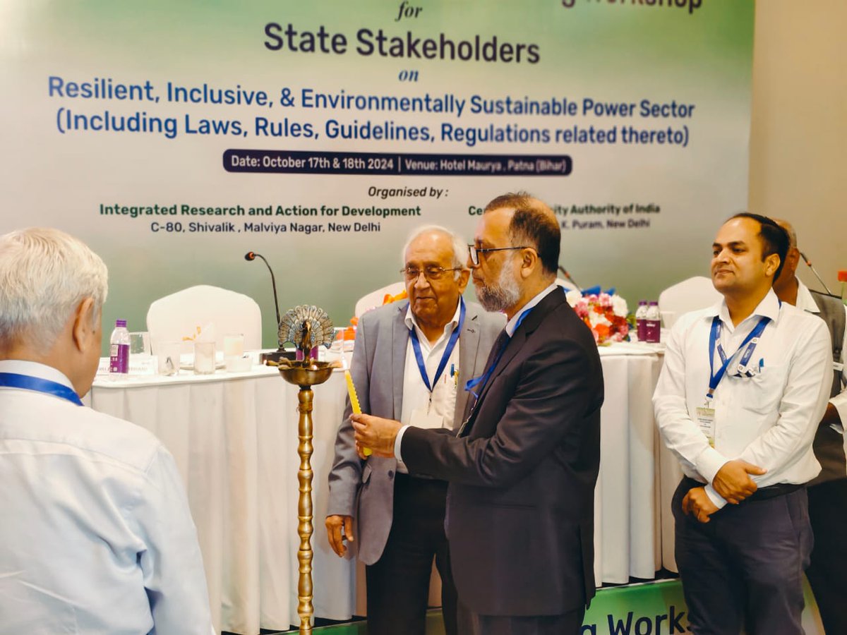 BiharEnergy's tweet photo. The Eastern Region Capacity Building Workshop, co-hosted by @CEA_India and IRADe, focuses on enhancing expertise in the power sector.

Shri Amir Subhani, IAS (Retd), Chairman, Bihar Electricity Regulatory Commission and Shri @mahendrakr_ias, IAS, MD #SBPDCL participated in the inaugural session held today at Hotel Maurya.

Engineers will be given training about policies, regulations & emerging trends.