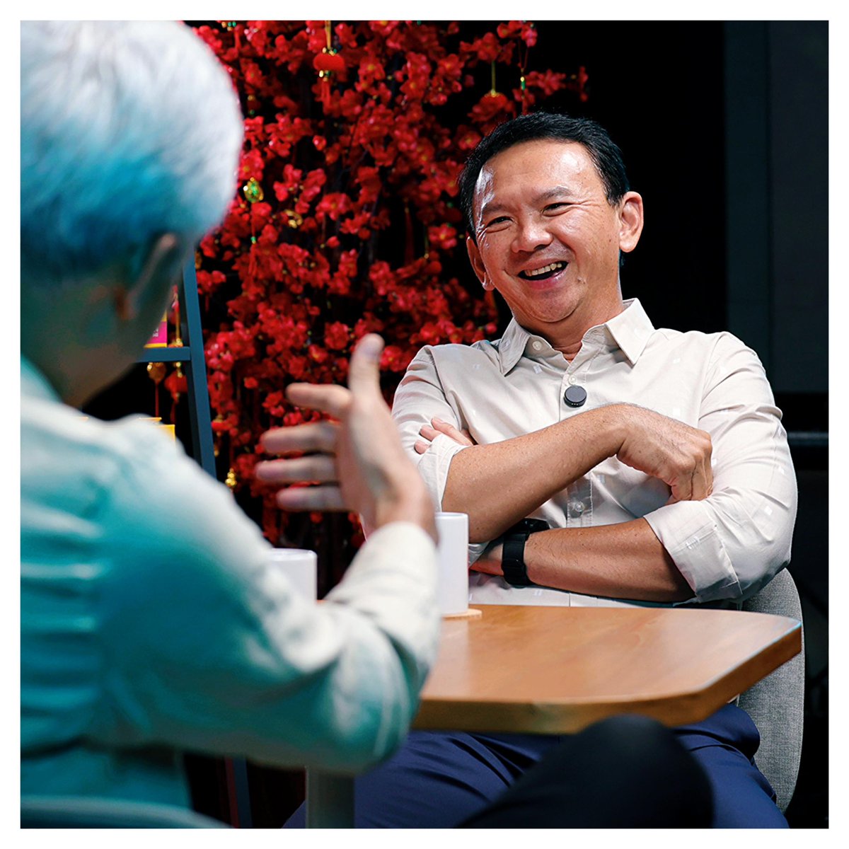Ganjar Pranowo (@ganjarpranowo) on Twitter photo Spill the tea bareng Ahok <a href="/basuki_btp/">Basuki T Purnama</a> , ngobrolin banyak hal termasuk kesibukan kita masing-masing. Cek lengkapnya di youtube A3 (Ask Ahok Anything) ya.. Spill the tea bareng Ahok <a href="/basuki_btp/">Basuki T Purnama</a> , ngobrolin banyak hal termasuk kesibukan kita masing-masing. Cek lengkapnya di youtube A3 (Ask Ahok Anything) ya..