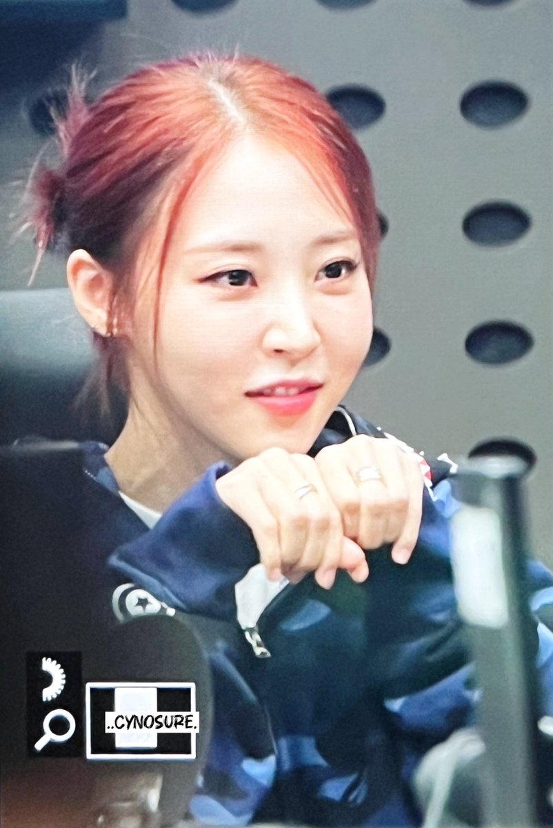 Cynosure0619's tweet photo. 241017  프리뷰

#마마무 #문별 
#Mamamoo #Moonbyul https://t.co/EGsNPDKJT3
