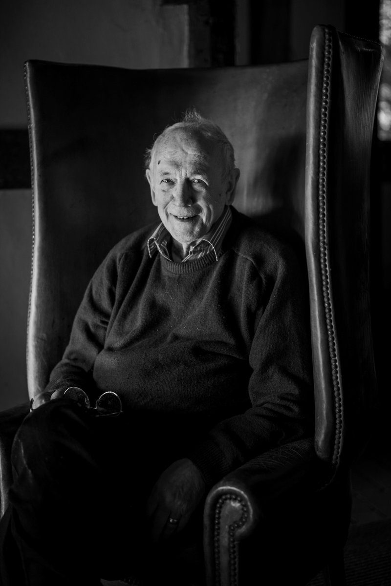 Happy 90th Birthday to the great Alan Garner! 🎈

"We have to tell stories to unriddle the world."