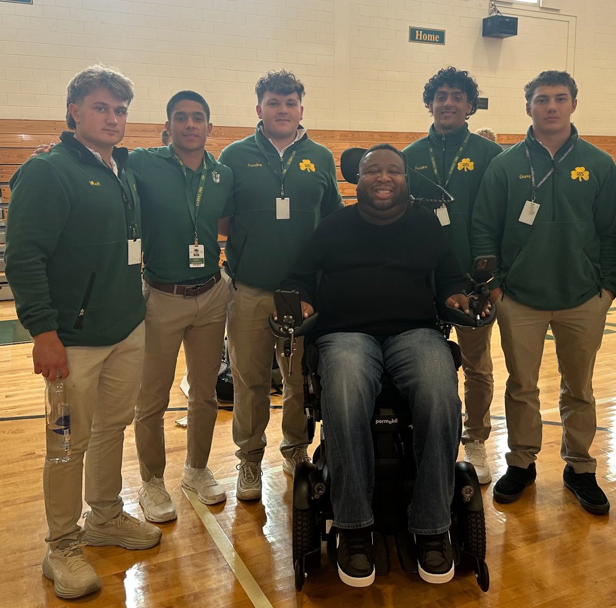 Frankie Sinatra (@sinatraf55) on Twitter photo Blessed, honored and grateful to have met <a href="/EricLeGrand52/">Eric LeGrand</a> during an assembly with my teammates <a href="/matthew_lonczak/">Matthew Lonczak</a> <a href="/JohnnyW_2/">Johnny Williams</a> <a href="/FrankieW_4/">Frankie Williams</a> <a href="/GiorgioOlmo42/">Giorgio Olmo</a>. His story and how his faith guides him is inspiring and should be heard by all. <a href="/CoachLangeRBC/">Coach Lange</a> Blessed, honored and grateful to have met <a href="/EricLeGrand52/">Eric LeGrand</a> during an assembly with my teammates <a href="/matthew_lonczak/">Matthew Lonczak</a> <a href="/JohnnyW_2/">Johnny Williams</a> <a href="/FrankieW_4/">Frankie Williams</a> <a href="/GiorgioOlmo42/">Giorgio Olmo</a>. His story and how his faith guides him is inspiring and should be heard by all. <a href="/CoachLangeRBC/">Coach Lange</a>
