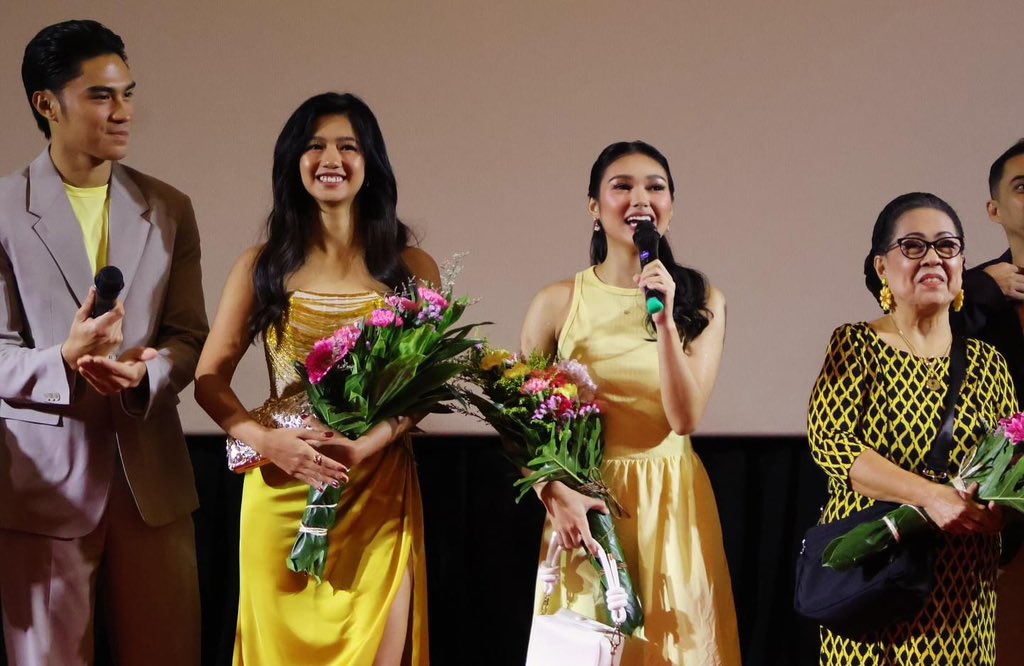 riseartistsph's tweet photo. More snaps from the fun and kilig filled special screening of #HalfMates! 💛

Huge congrats to our #KaoMiah and #KarinaBaustista! 🧡 #TeamRise is mighty proud of you guys! 🤗

#HalfMates this OCTOBER 18 on ABS-CBN Youtube! 👀 https://t.co/NoIyP7GxoS