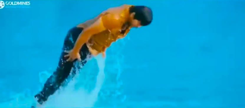 GavinSampath's tweet photo. @098765mani 😂😂 https://t.co/iCf3UVvbSn