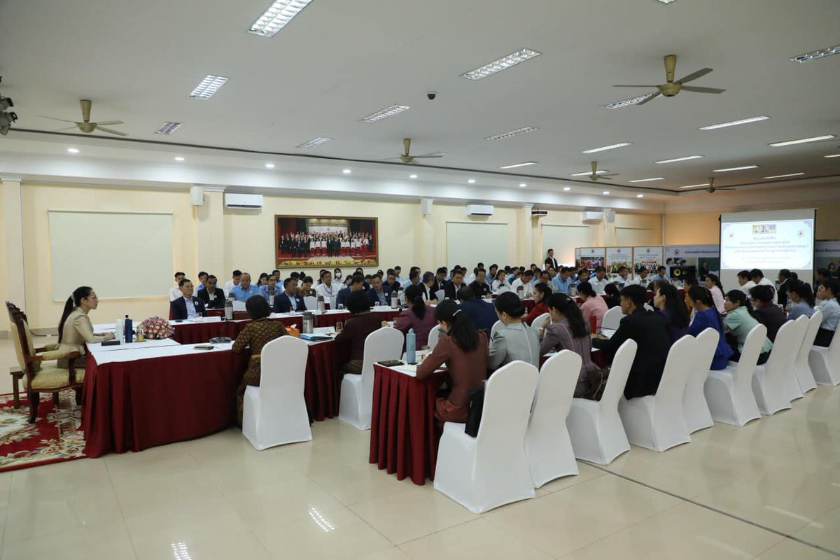 Cambodian_RC's tweet image. The preparation meeting, chaired by the Vice President of CRC to Decorate Red Cross Youth’s Scarf Event on 19 October 2024!
#Together for the #PowerOfHumanity!
facebook.com/photo/?fbid=57…