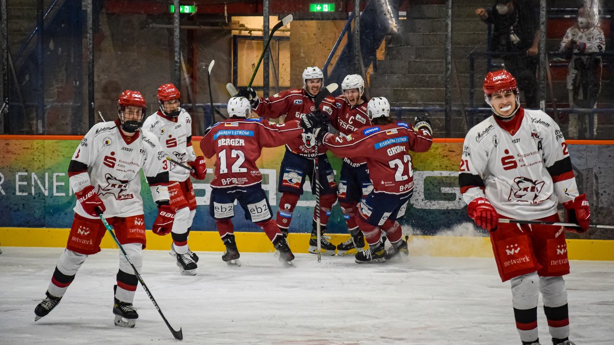 Am 2. Februar 2025, um 14 Uhr, spielen die Eisbären Juniors, in der #UberArena, gegen die Kölner Junghaie. ->

deb-online.live/spielbericht/?… 

#ejb #ejbkec #DNL #U20 #Hauptstadteishockey