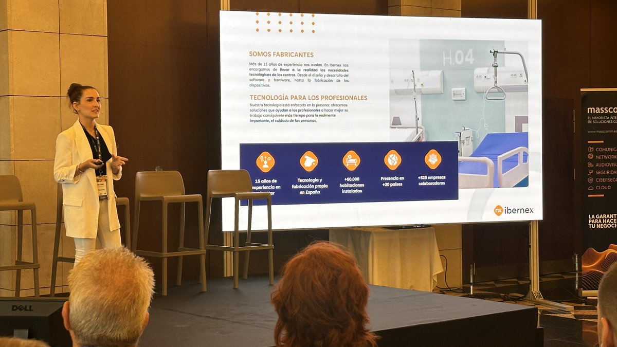 En #MasscommSummit24 Logroño, Clara Torres <a href="/Ibernex_es/">Ibernex</a> nos habla de la digitalización en el sector sanitario con su charla: "Tiempo para Cuidar: La tecnología en residencias de mayores y hospitales". ¡Tecnología que transforma vidas! 📷

#MasscommSummit24 #SaludDigital