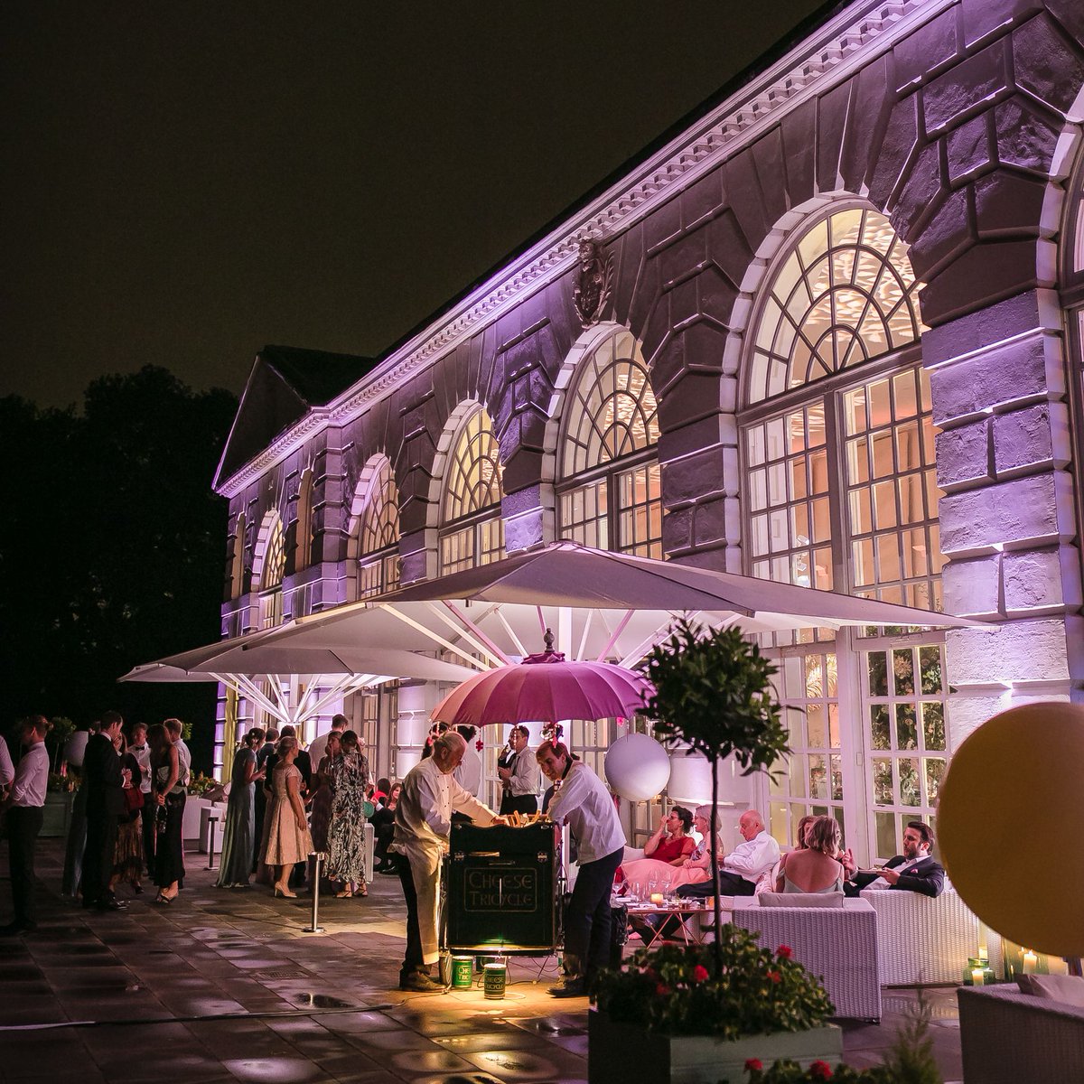 #TransformationThursday The Orangery, Royal Botanic Gardens, Kew

With high ceilings and grand, arched windows, the Orangery is filled with atmosphere from morning into the night.

Get in touch with our Venue's team to discuss your next event.