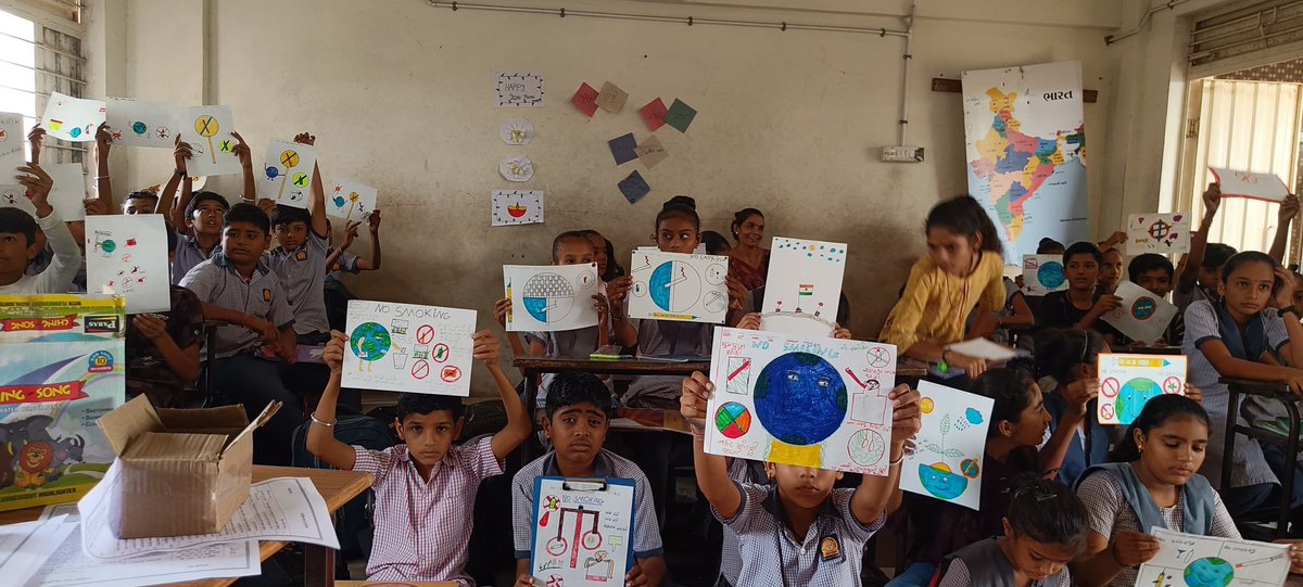 PhcBherai's tweet photo. NTCP (National Tobacco Control Program) 🏥 અંતર્ગત  પ્રાથમિક શાળા 🏫 🏫 રામપરા - 2 અને જૂની બારપટોળી ખાતે "No Tobacco Drawing Compitition" નું આયોજન કરેલું .
@THORAJULA @Infoamreligog @InfoGujarat 
@GujHFWDept @MoHFW_INDIA @MoHFW_GUJARAT 
@NHMGujarat https://t.co/wU13dftC6X