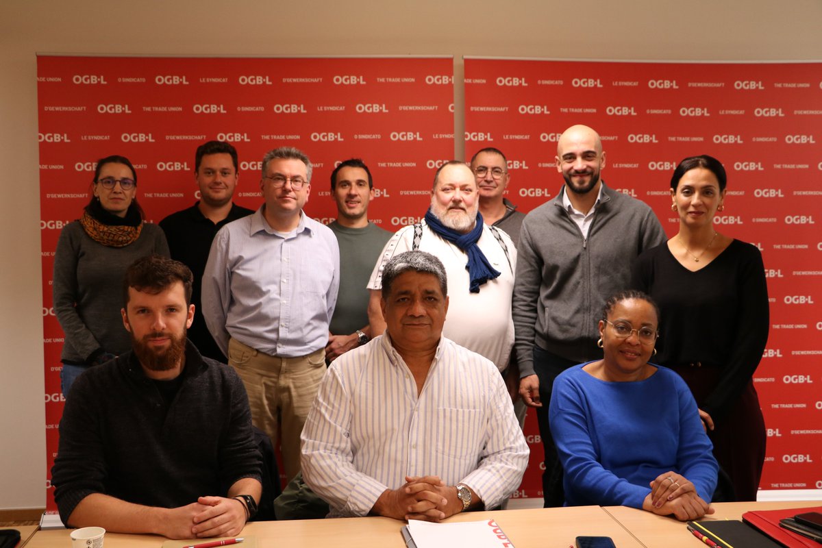 OGBL_Luxembourg's tweet image. 🔴 Unir les luttes - Solidarité le long des chaines d'approvisionnement🍌

Une délégation de l’OGBL s’est entretenue hier avec des représentants du syndicat des travailleurs de la société bananière ORTISGRA &amp;amp; d'ASTAC, le 1er syndicat des travailleurs de la banane en Équateur.