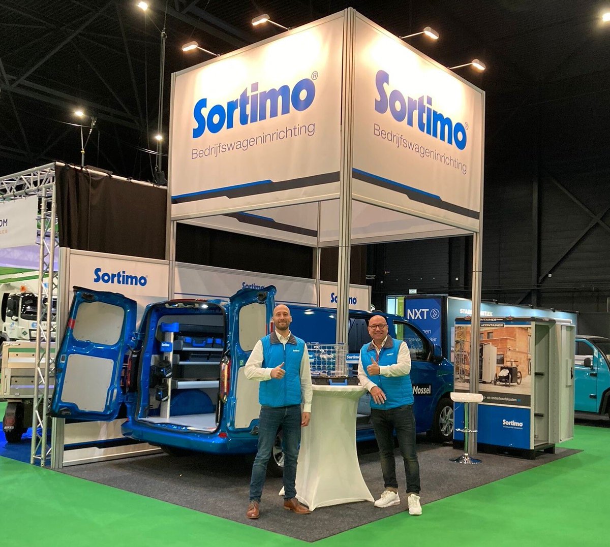 SortimoNL's tweet image. De laatste dag van vakbeurs Zero Emission | Ecomobiel is aangebroken. 

Wil jij ook slimmer en efficiënter werken in jouw bedrijfswagen? 
Dan zien we je graag in Hal 6 op stand 6.B066! 

#Sortimo #SortimoNL #bedrijfswageninrichting #ZeroEmmission #EcoMobiel #Brabanthallen