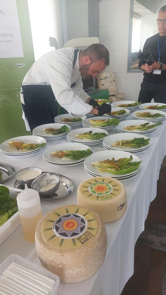 Non c'è niente di meglio che dedicarsi con cura alla preparazione di un piatto se l'ingrediente di punta è il Pecorino Sardo DOP .  Scoprite i suoi infiniti usi in cucina direttamente dal sito ufficiale pecorinosardo.it