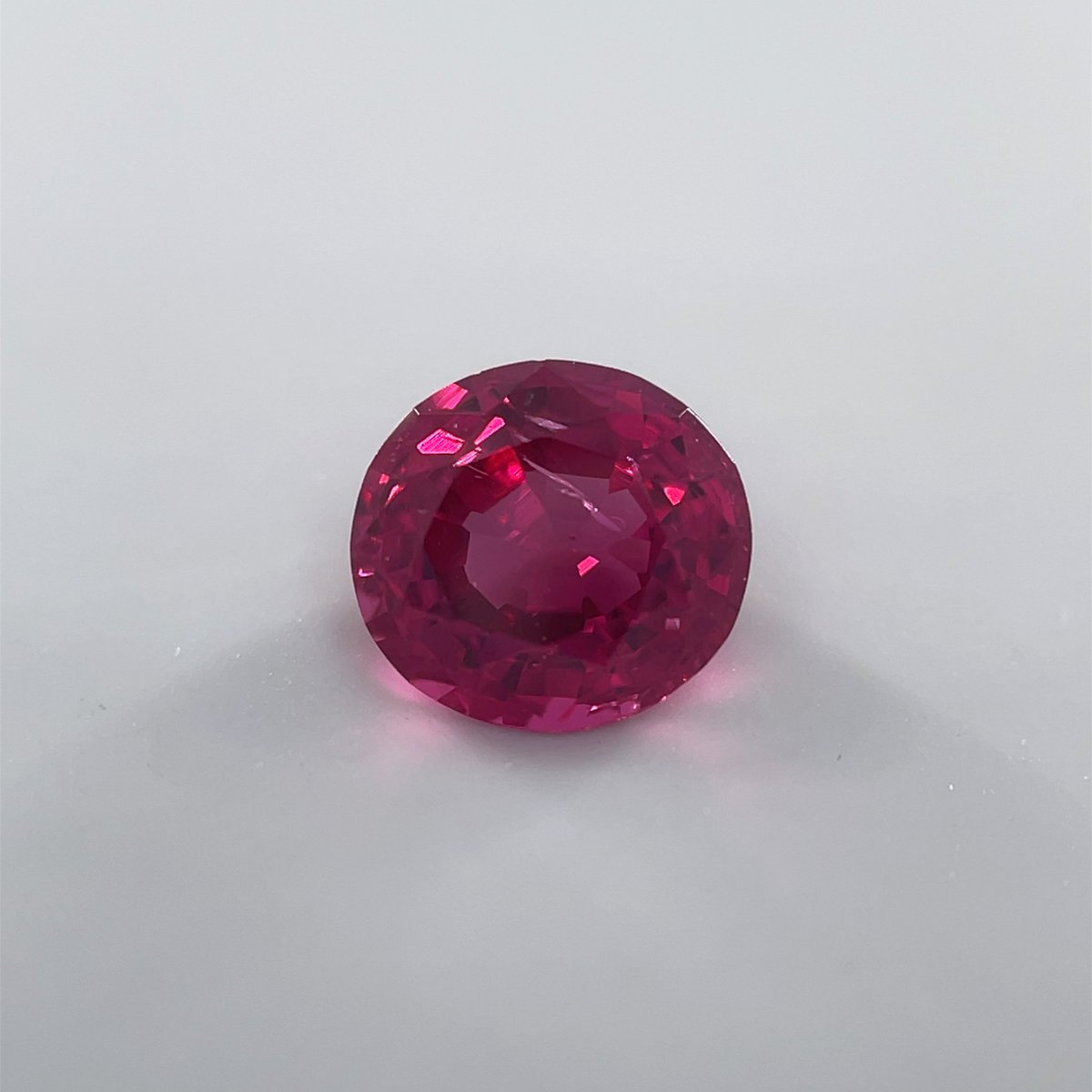 DelmiglioreJ's tweet photo. 【508366】
レッドスピネルルース 1.181ct
6.56×6.11×3.96mm 日独ソ付
#レッドスピネル #redspinel
#スピネル #spinel
#カピルのお店デルミリオーレ https://t.co/mTo0BTWAJO
